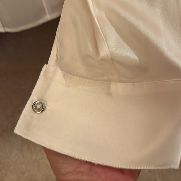 White House Black Market, Silk Bouse, Size 10, Color Cream - Picture 4 of 6